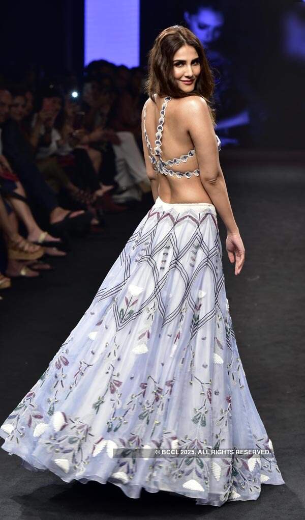 Fashion Week Mumbai '18: Day 5: Neha Agarwal