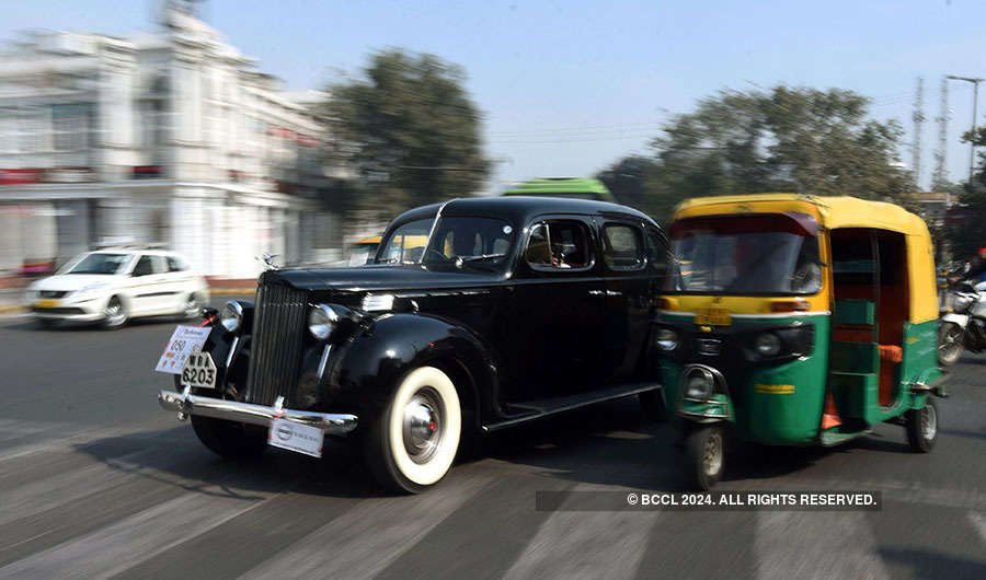 Vintage car rally grabs eyeballs in Delhi
