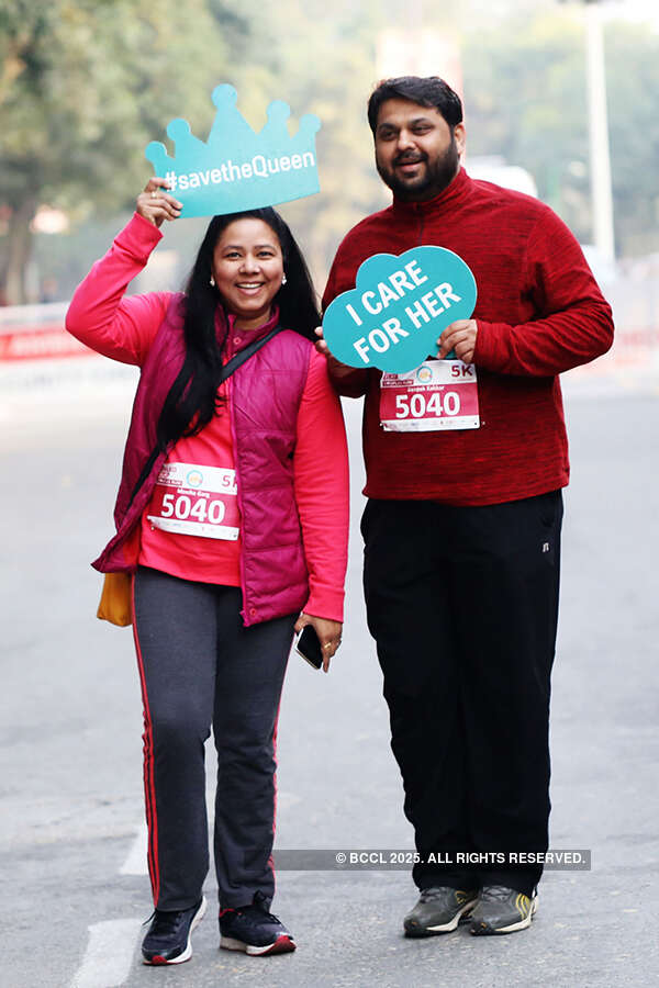 Couples run in Gurgaon for Valentine's Day