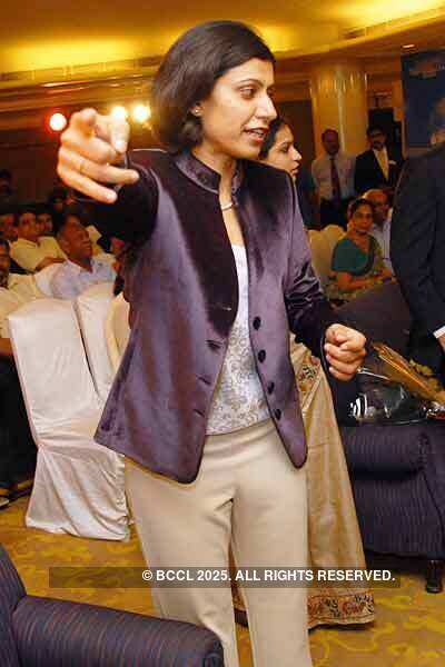 Rani launches Cricket docudrama