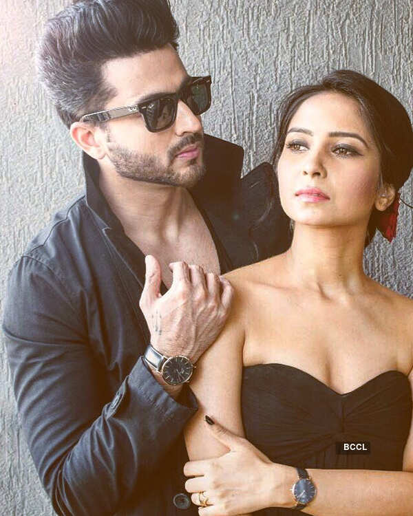 Vinny Arora Dhoopar Shares A Stunning Photo With Hubby Dheeraj Dhoopar As They Posed In An All Black Attire On Valentine S Day Photogallery