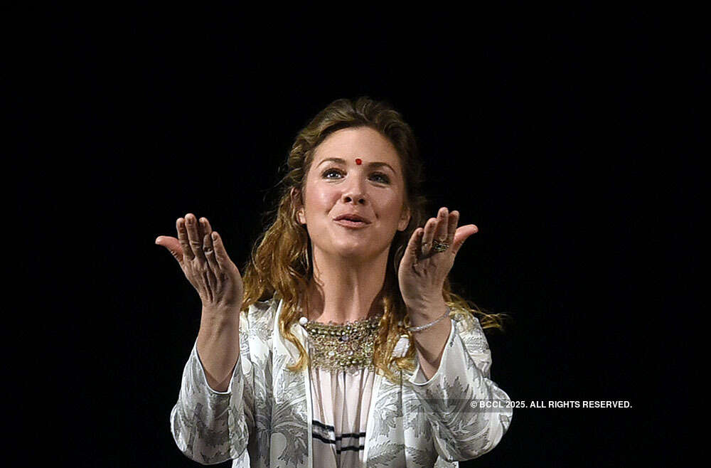 Sophie Trudeau visits Sophia College