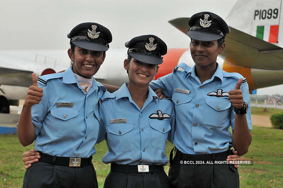 Avani becomes first Indian woman to fly fighter jet