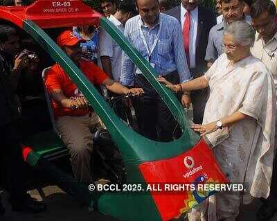 Sheila Dikshit at E-ricks' launch