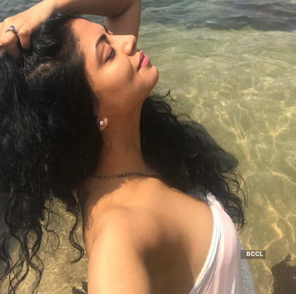 Popular TV actress Kavita Kaushik says, ‘Fu FB’ and quits Facebook