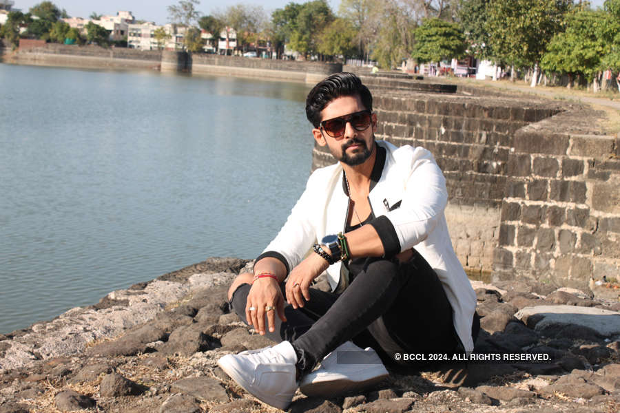 TV actor Ravi Dubey's exclusive photoshoot