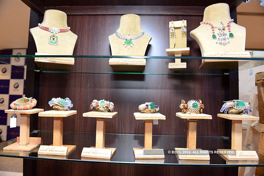 Anil Bharwani’s jewellery exhibition