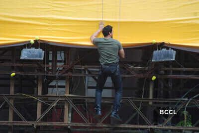 John unveils film 'Jhoota Hi Sahi'