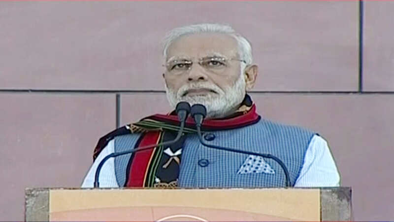 Watch: PM Modi halts his speech for azaan at BJP HQ
