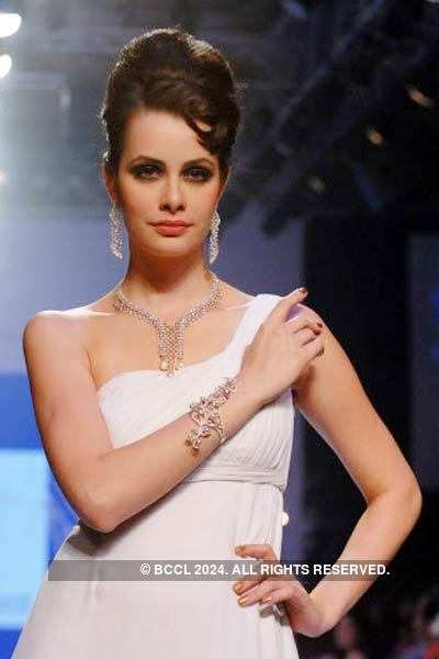 IIJW'10: Varuna D Jani