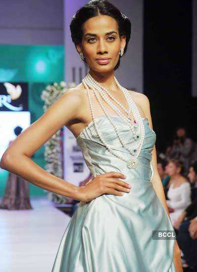 IIJW '10: Mirari