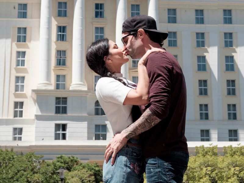 Hot Kiss: Sunny Leone and hubby Daniel Weber indulge in a passionate