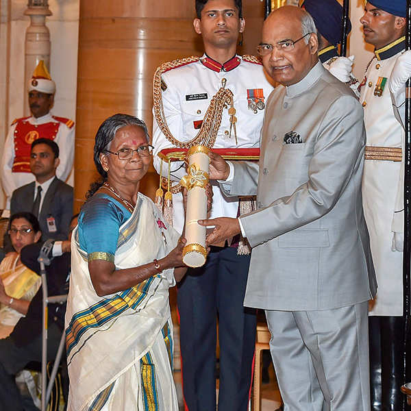 Padma Bhushan awardee MS Dhoni meets PM Modi