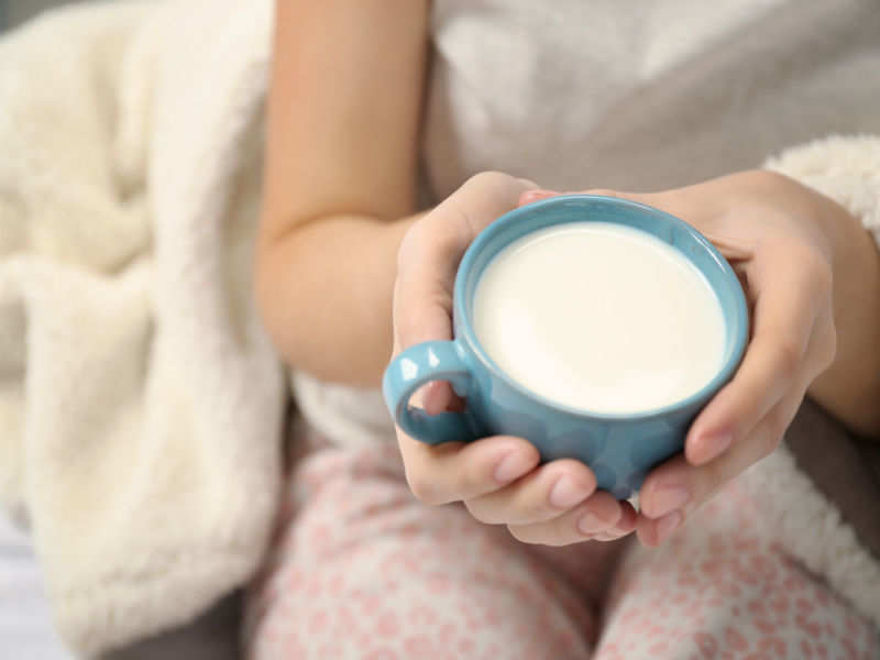 Benefits of Drinking Milk at Night: I Had Milk Every Night for 30 Days and  Witnessed These 4 Benefits, Including Weight Loss!