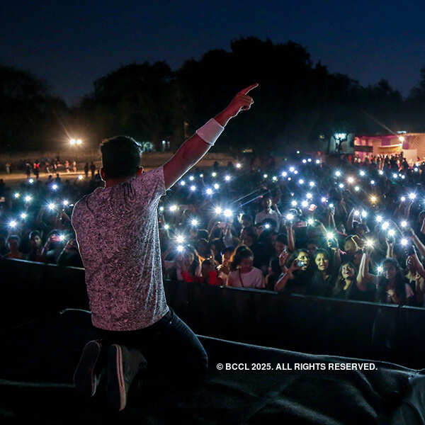 Rooh band performs at IP College