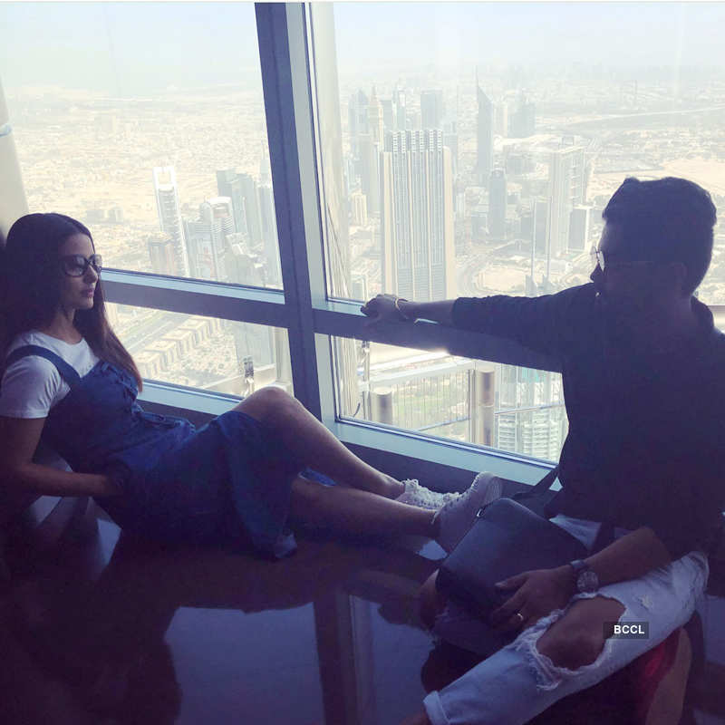 Hina Khan enjoys holidays with beau Rocky Jaiswal in Dubai