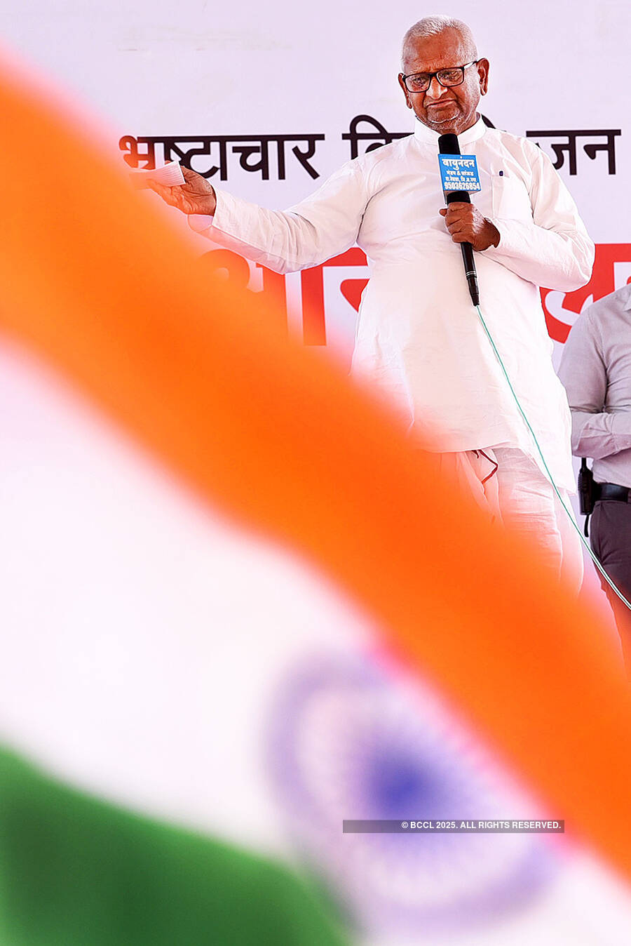 Anna Hazare observes hunger strike