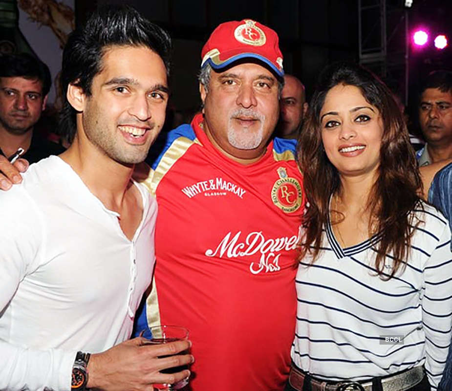 Vijay Mallya to marry for the third time with girlfriend Pinky Lalwani in London, see pictures