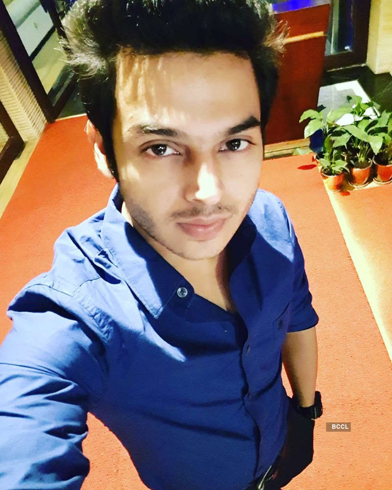 Comedian Sidharth Sagar, who is also known as ‘Selfie Mausi’ and ...