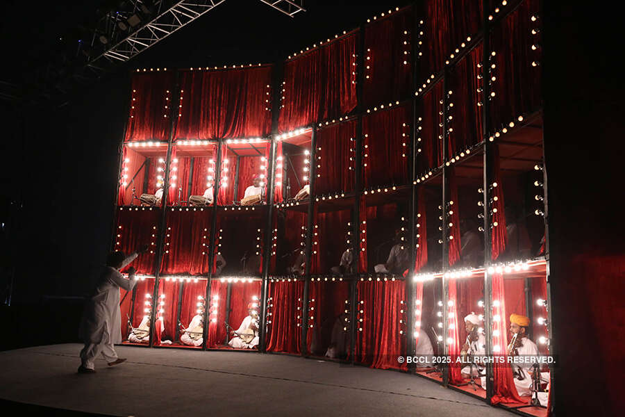 Rajasthani folk group Manganiyar Seduction