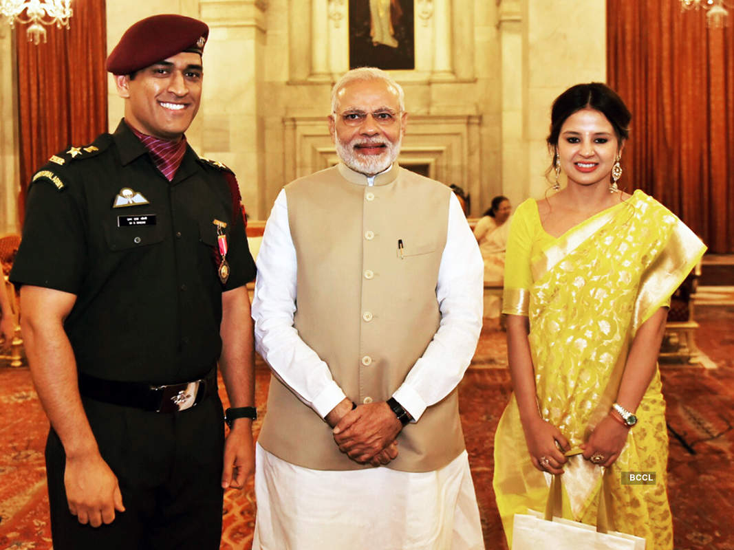 Padma Bhushan awardee MS Dhoni meets PM Modi