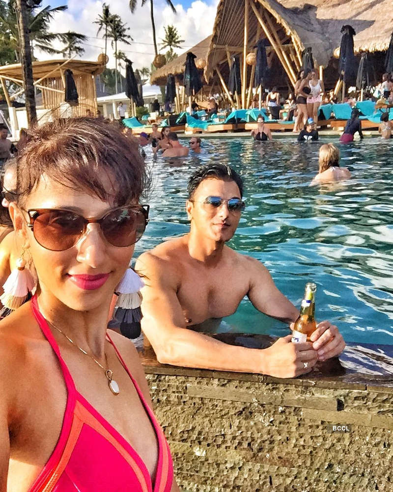 Indian supermodel Alesia Raut's romantic getaway with hubby Siddhaanth Surryavanshi