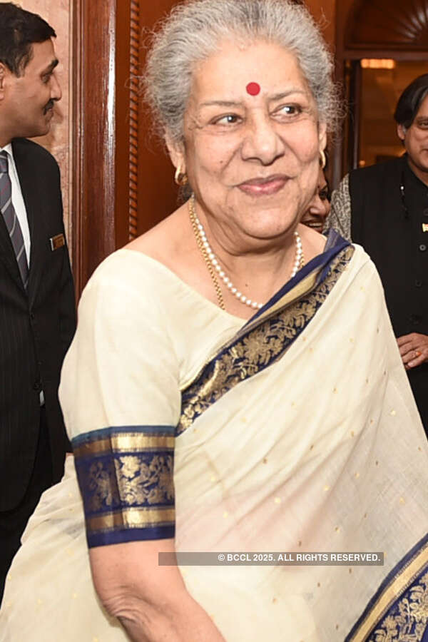Ambika Soni