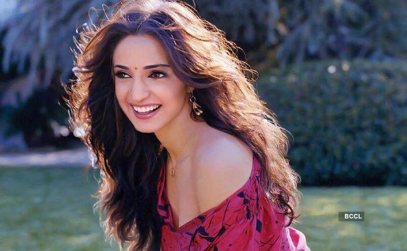 TV actress Sanaya Irani is not used to winning reality shows