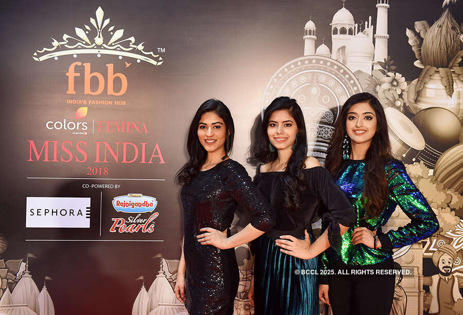 Siddhi Gupta, Saumya Sharma and Gayatri Bhardwaj
