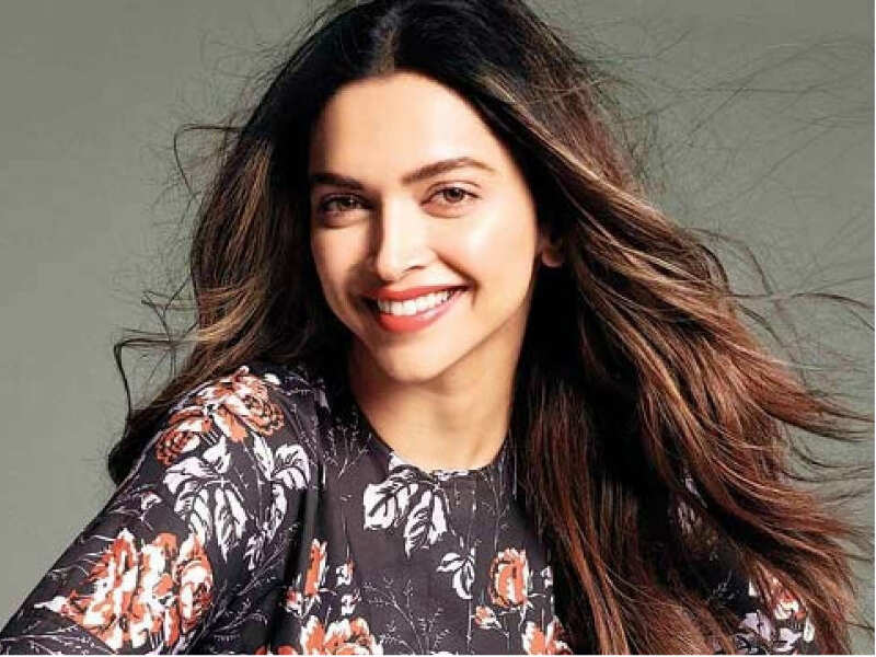 Deepika Padukone to turn producer soon? Top Indian Heroines Pictures Bollywood Actresses 