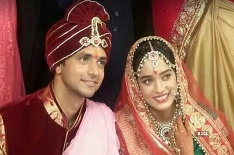 TV actors Shakti Arora and Neha Saxena tied the knot secretly