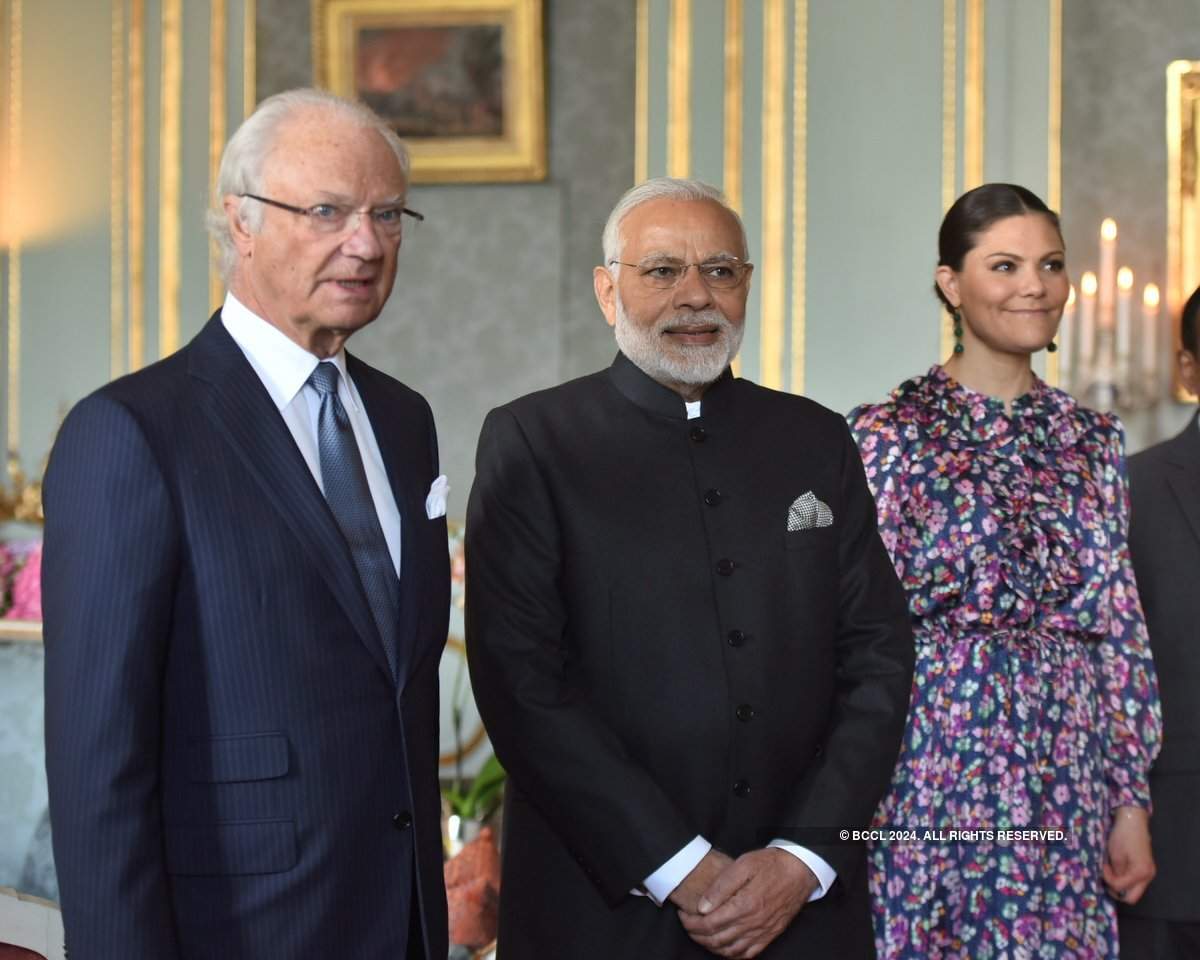 Photos: PM Modi meets UK's Prince Charles and Queen