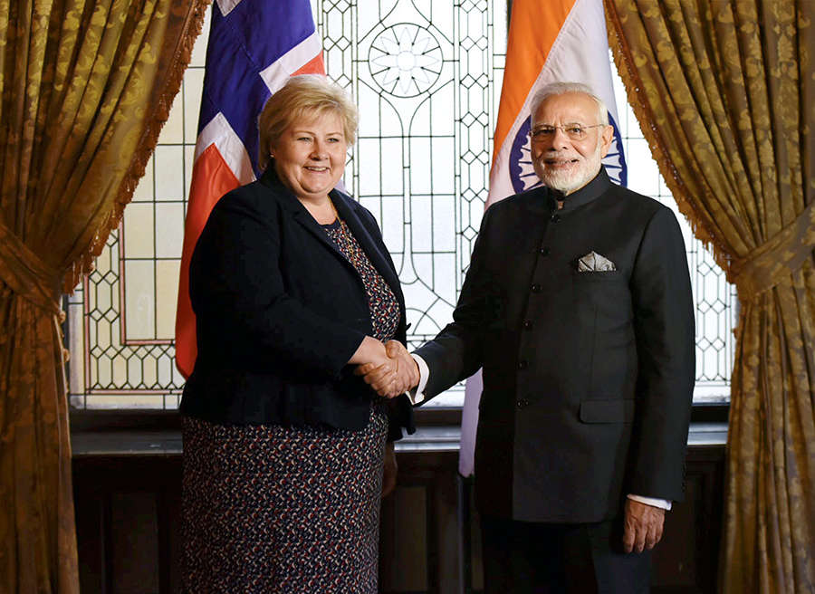 Photos: PM Modi meets UK's Prince Charles and Queen