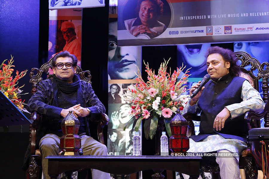 Amit Kumar in conversation with Pt Tanmoy Bose
