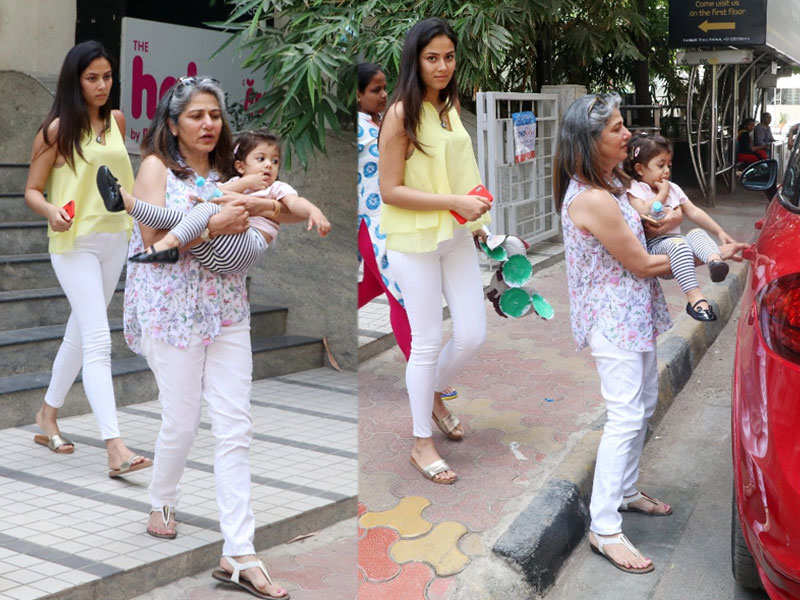 Misha Kapoor snapped enjoying a day out with mommy Mira and grandmother Bela Rajput