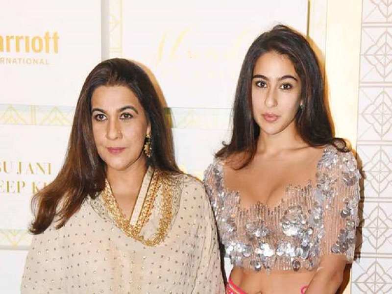 Amrita Singh demands changes in the &#39;Simmba&#39; script for daughter Sara Ali  Khan&#39;s role?