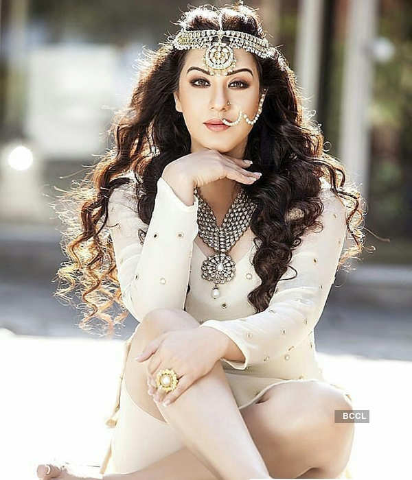 Bigg Boss 11 winner Shilpa Shinde shuts trolls with a wink