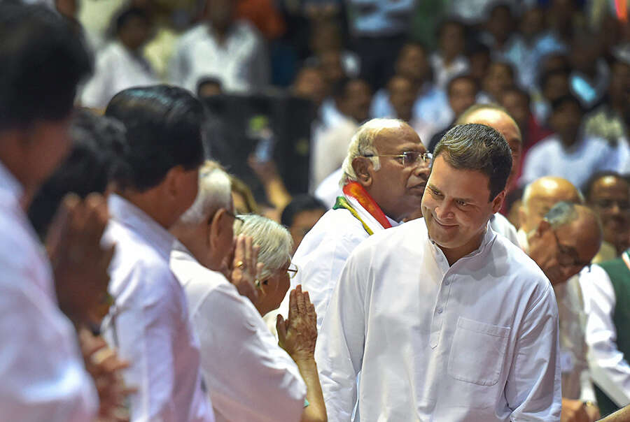 Photos: Rahul Gandhi launches &ldquo;Save the Constitution&rdquo; campaign