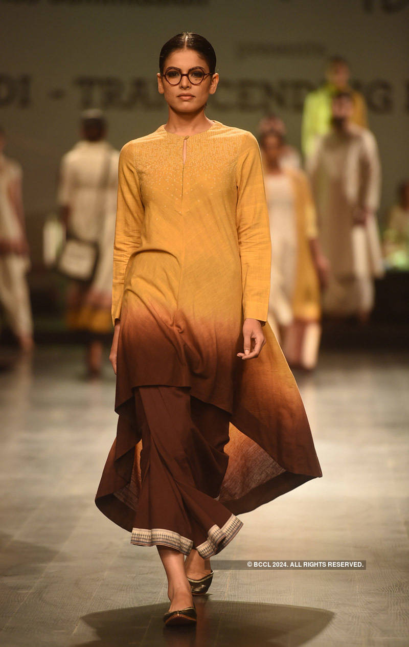 Khadi -Transcending Boundaries Fashion Show