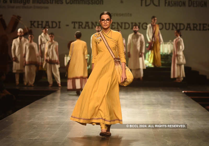 Khadi -Transcending Boundaries Fashion Show