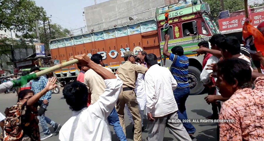 Congress MLA Manoj Chakraborty beaten up in West Bengal