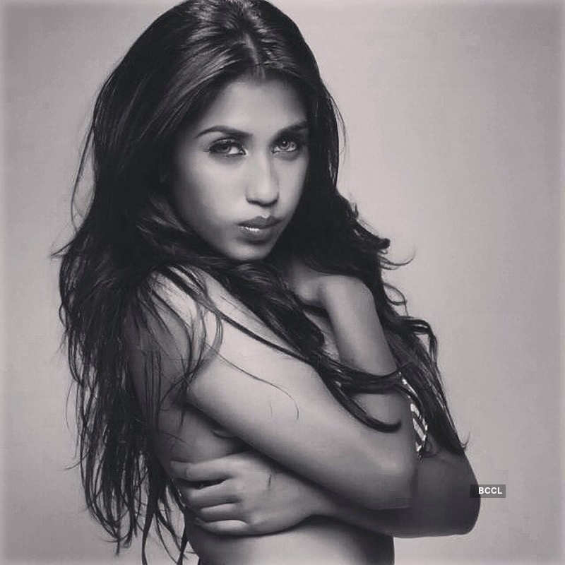 Pictures of Splitsvilla fame  are winning the internet