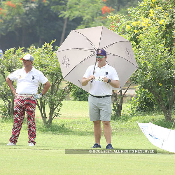 Team KKR attends Knight Golf tournament