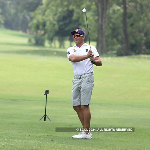 Team KKR attends Knight Golf tournament