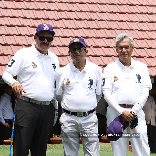 Team KKR attends Knight Golf tournament