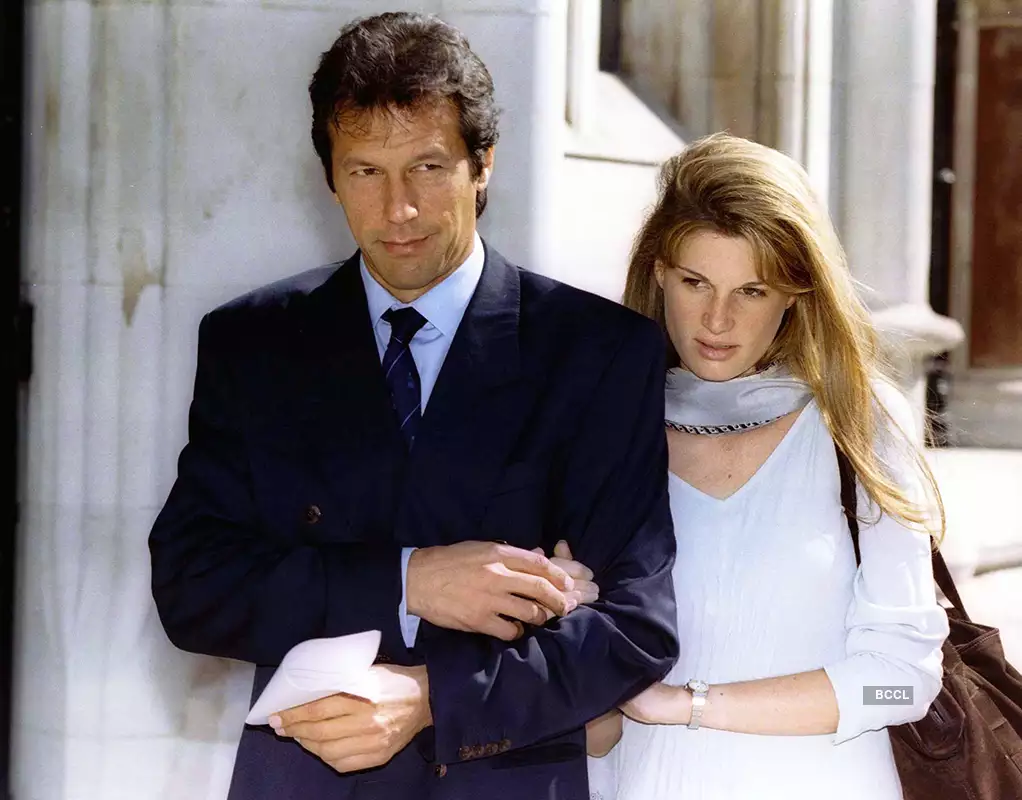 This is the reason why Imran Khan's third wife Bushra Maneka left him