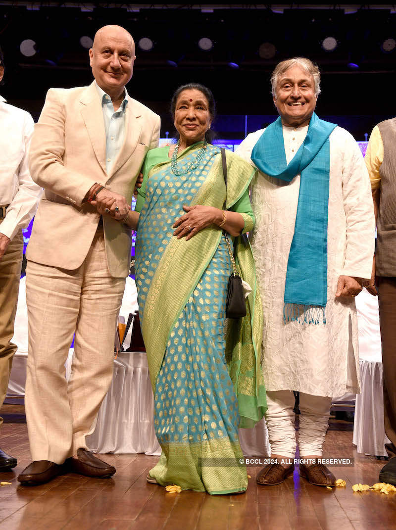 Deenanath Mangeshkar Smruti Pratishthan Awards