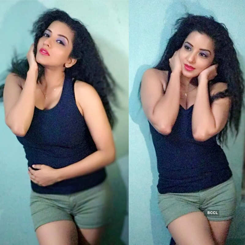 Former ‘Bigg Boss’ contestant Monalisa gets trolled for her revealing picture