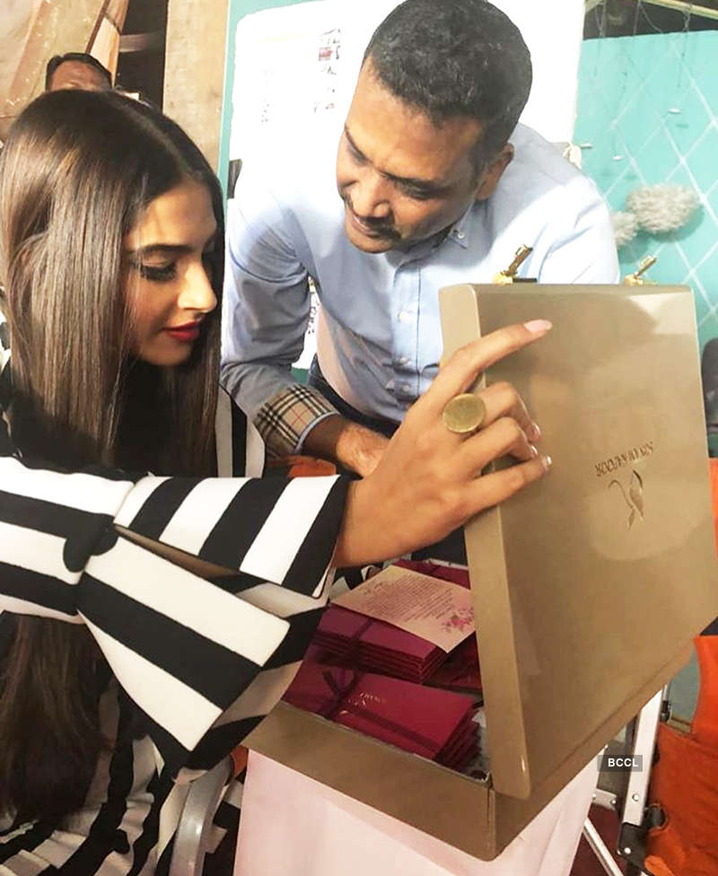 Sonam Kapoor’s mansion lights up, countdown begins for her grand wedding, see pictures