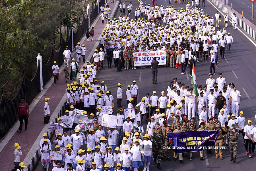 Yogi Adityanath flags off ‘Run for Safety’ rally